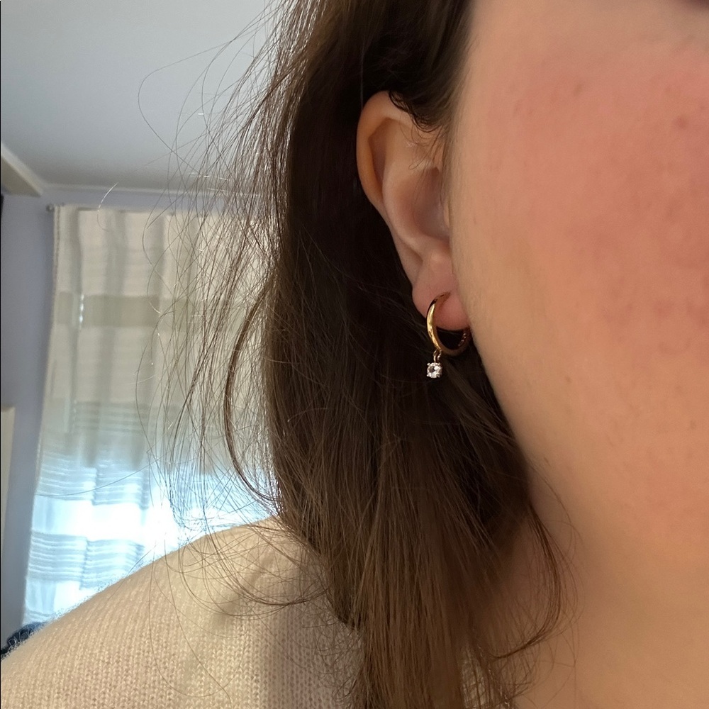 Mejuri Gold Hoop Earrings with Sapphire - Picture 6 of 7
